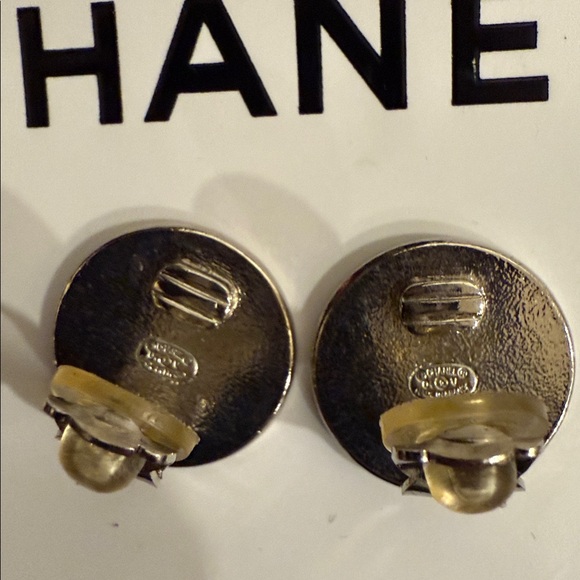 CHANEL Black and Silver Logo Earrings - Picture 6 of 6